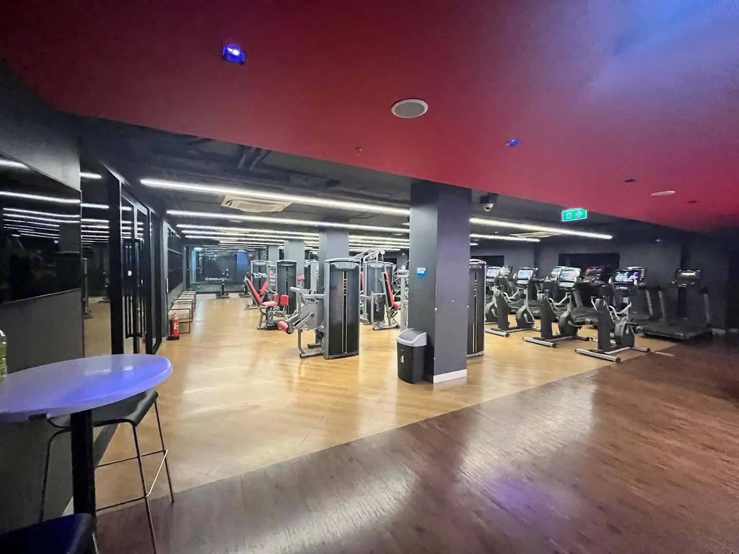 Inside Jetts 24 Hour Fitness, One Nimman, Chiang Mai