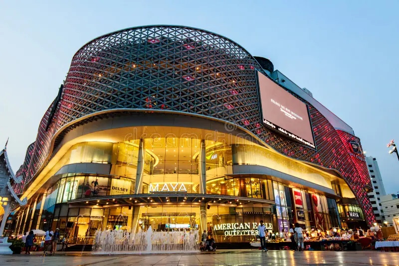 MAYA shopping center