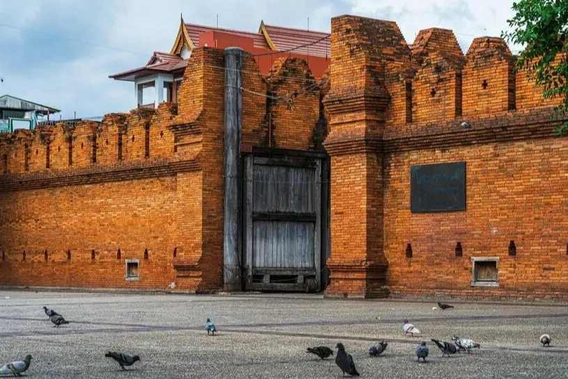 Tha Phae Gate